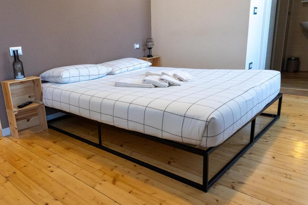 Trontano La Stazione B&B 외부 사진