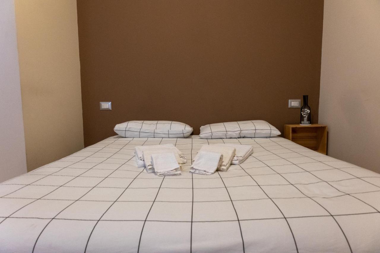 Trontano La Stazione B&B 외부 사진